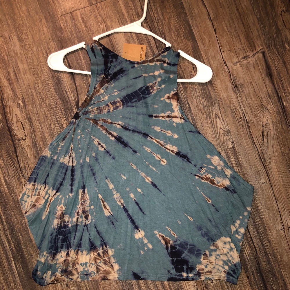 Stella open back tank top